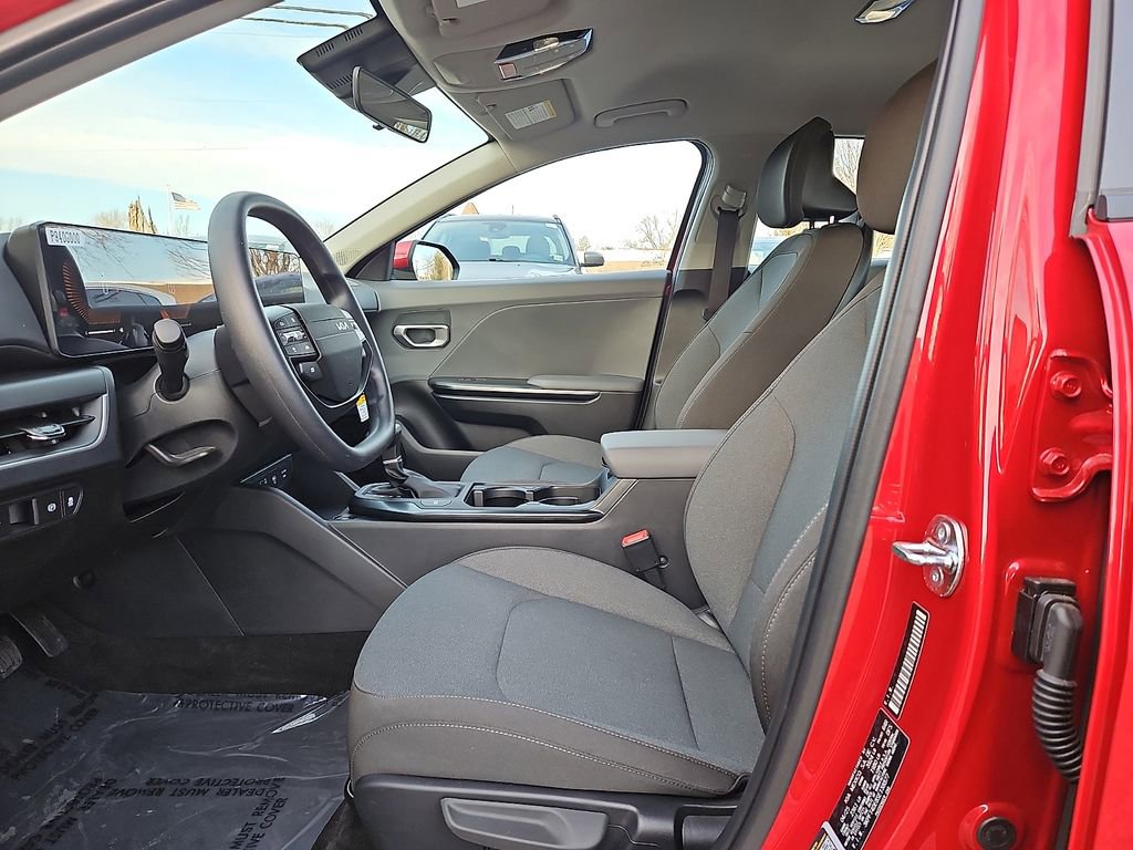 Certified 2025 Kia K4 LXS image 14