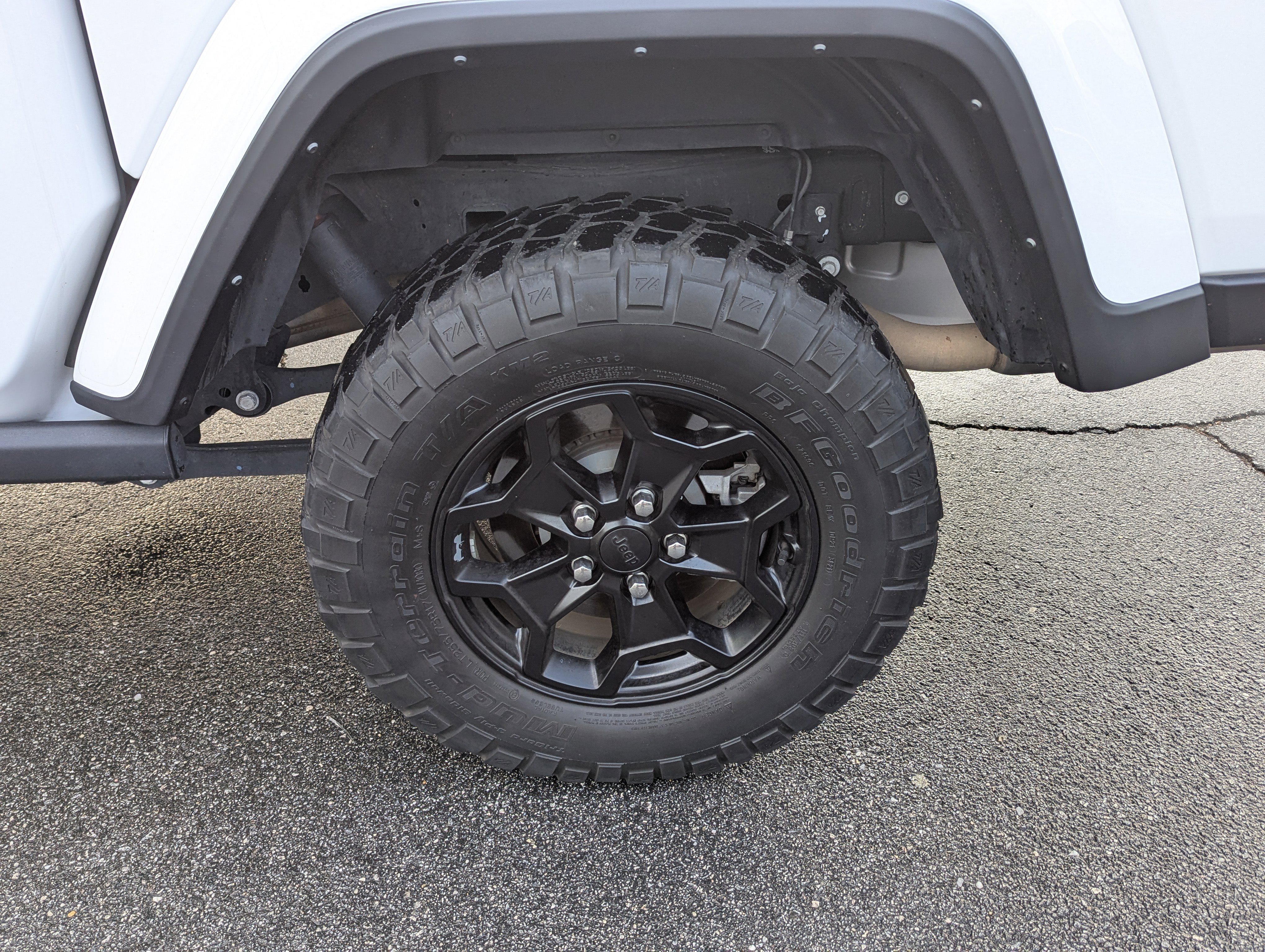 Used 2021 Jeep Gladiator Willys image 27