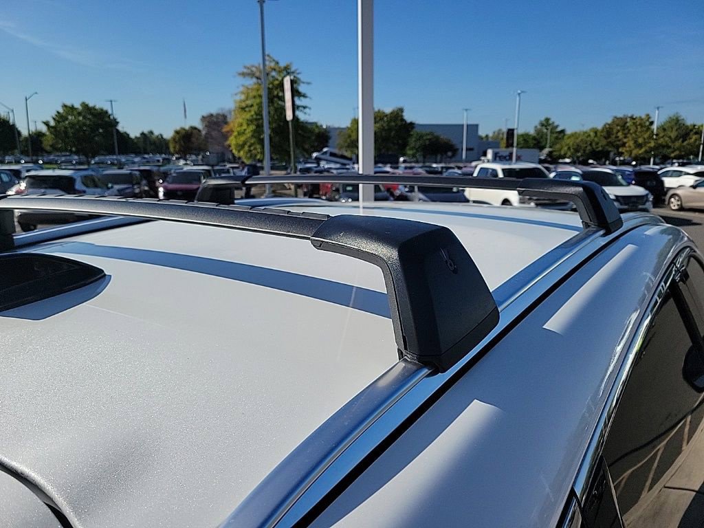 New 2026 Nissan Kicks SR w/ Cold Weather Package AWD/4WD image 12