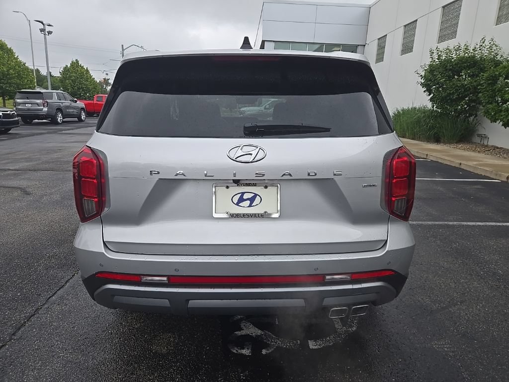 Certified 2024 Hyundai Palisade Limited AWD/4WD image 7