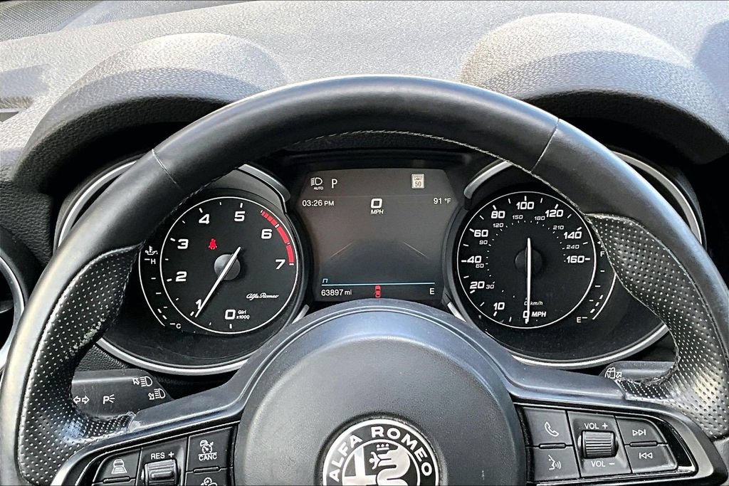 Used 2021 Alfa Romeo Stelvio Ti w/ Nero Edizione AWD/4WD image 13