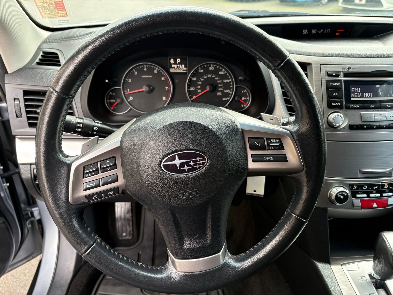 Used 2013 Subaru Outback 2.5i Premium w/ All-Weather Pkg AWD/4WD image 32