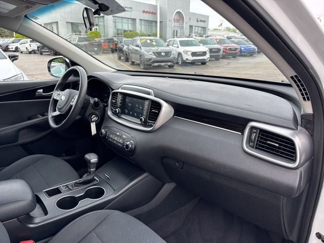 Used 2020 Kia Sorento LX AWD/4WD image 28