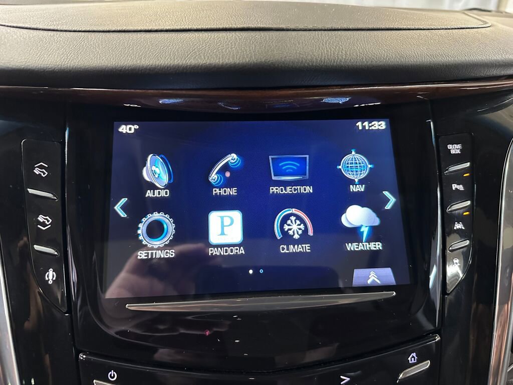 Used 2016 Cadillac Escalade ESV Luxury image 18