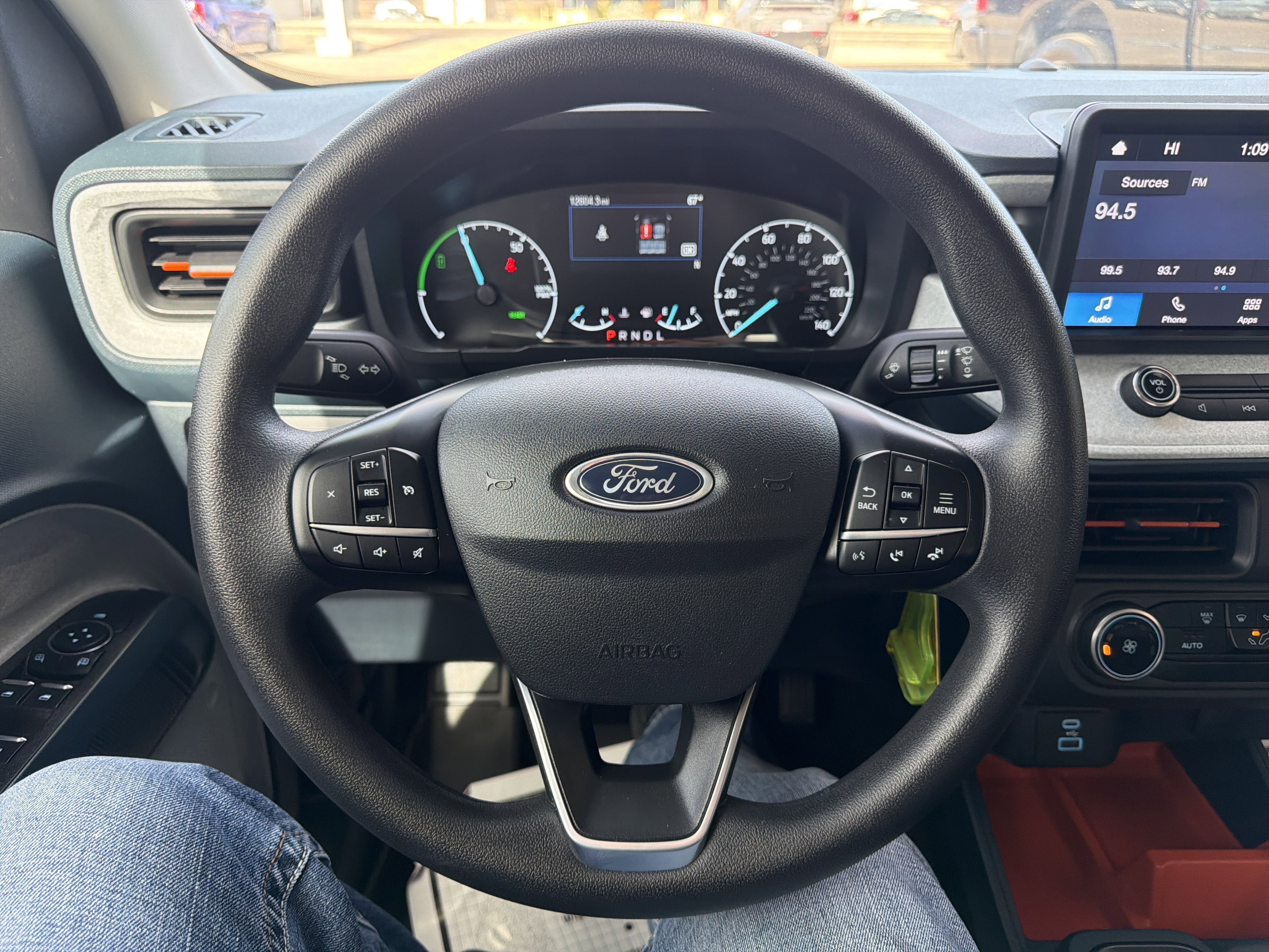 Used 2024 Ford Maverick XLT image 15