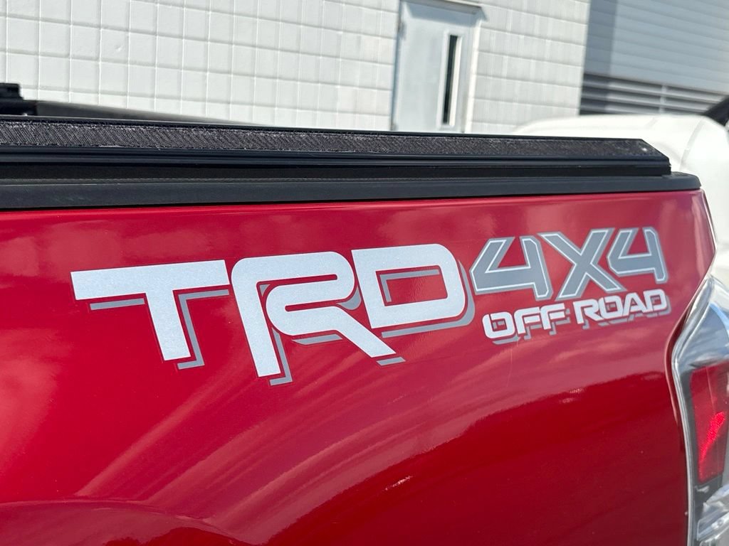 Used 2023 Toyota Tacoma TRD Off-Road AWD/4WD image 32