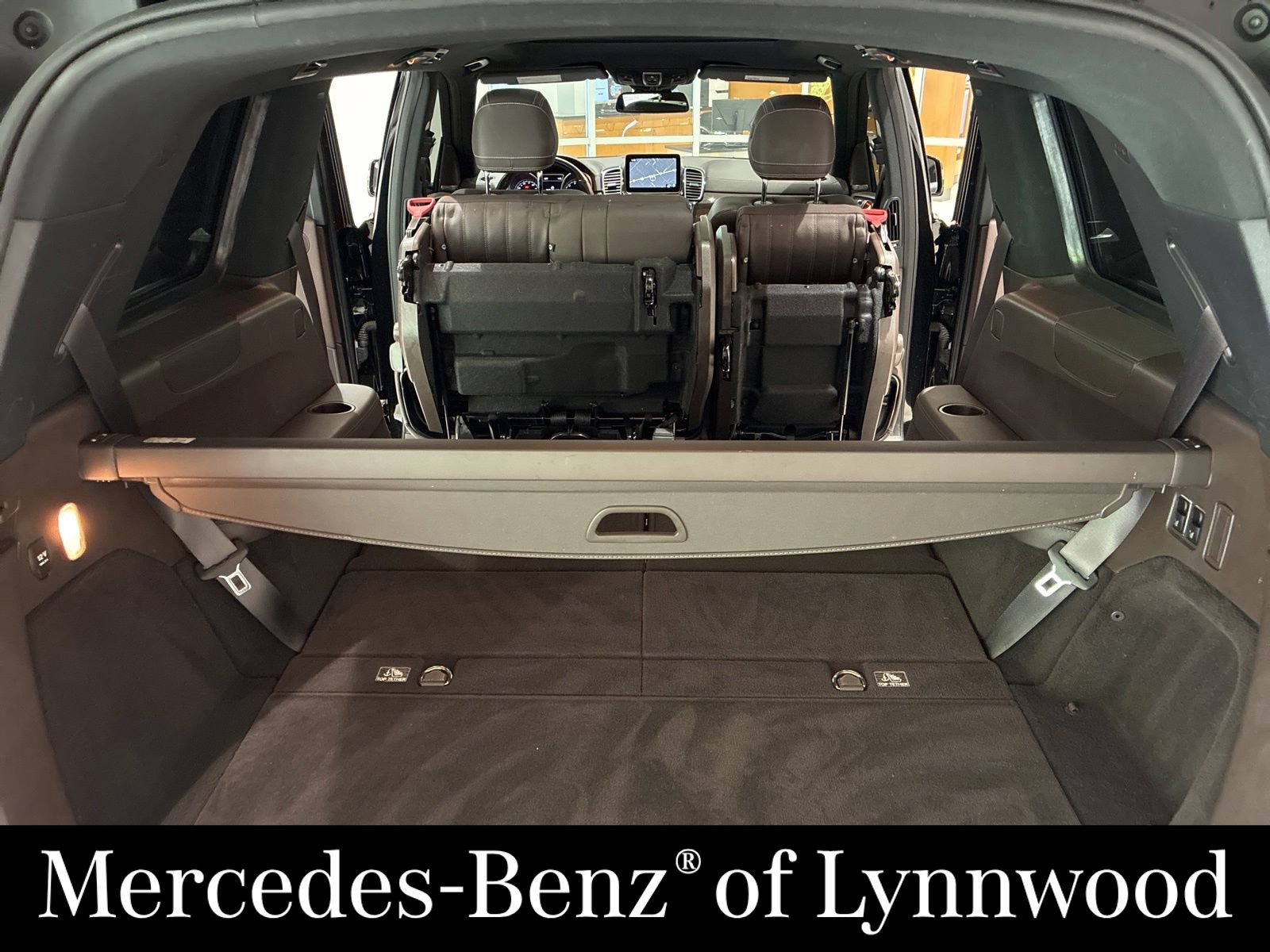 Used 2019 Mercedes-Benz GLS 450 4MATIC image 27