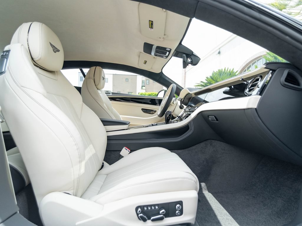 New 2026 Bentley Continental GT Mulliner AWD/4WD image 17