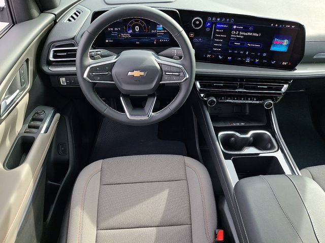 New 2026 Chevrolet Traverse LT FWD image 9