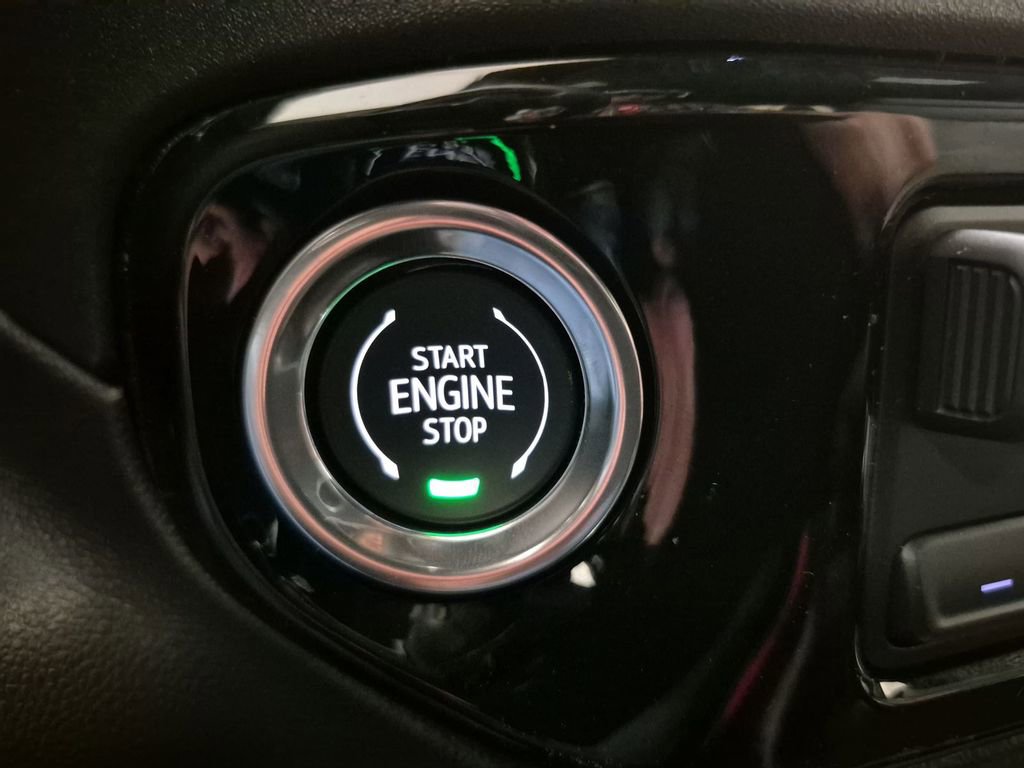 New 2026 Chevrolet Silverado 1500 LTZ w/ Z71 Off-Road Package image 17