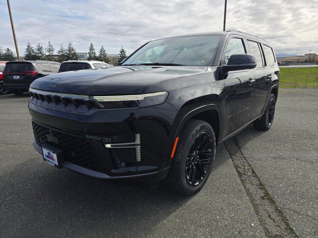New 2026 Jeep Grand Wagoneer Limited AWD/4WD image 8