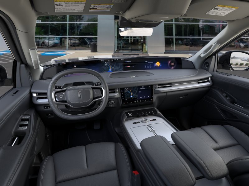 New 2026 Lincoln Navigator Premiere AWD/4WD image 9