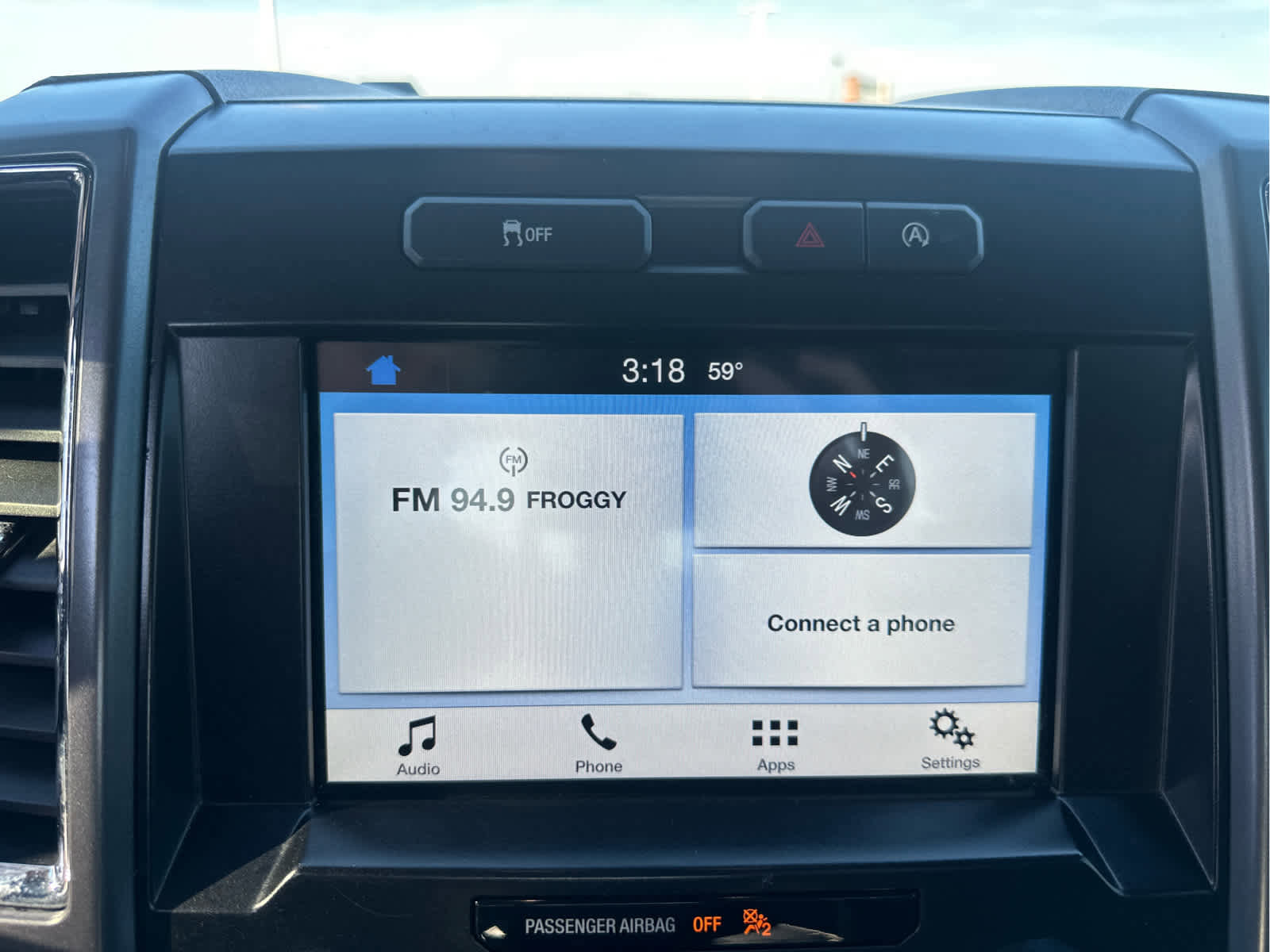 Used 2016 Ford F150 XLT w/ Equipment Group 302A Luxury image 28