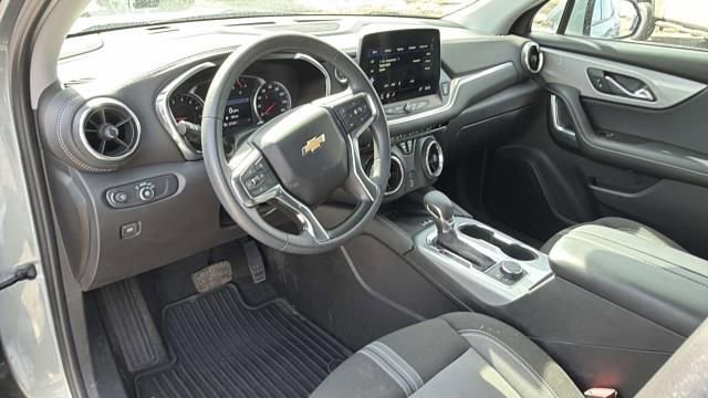 Certified 2024 Chevrolet Blazer LT w/ Convenience Package image 10