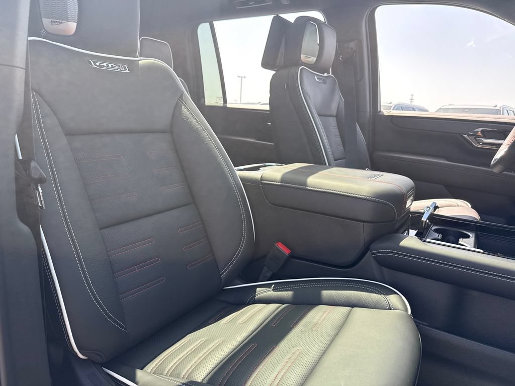 New 2026 GMC Yukon XL AT4 Ultimate AWD/4WD image 40