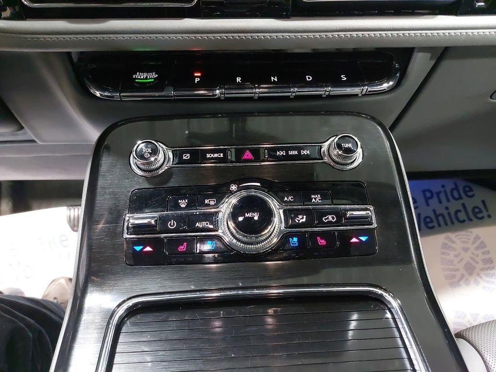 Used 2022 Lincoln Nautilus Reserve image 21