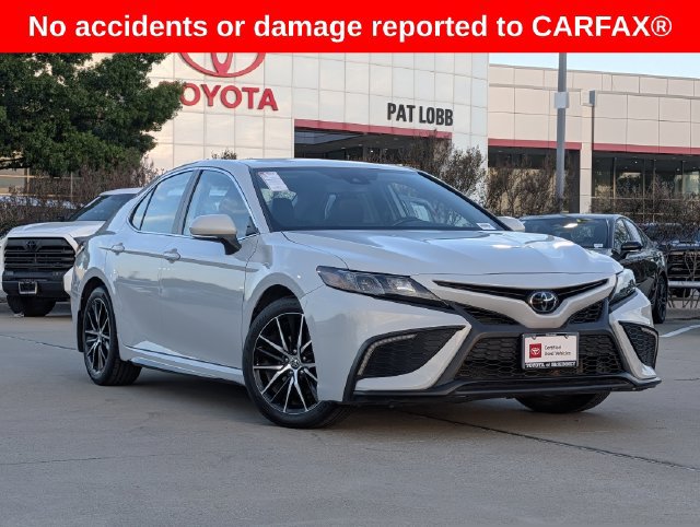 Certified 2024 Toyota Camry SE FWD image 2