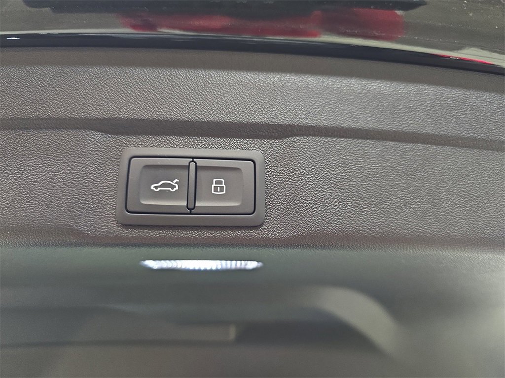 New 2025 Audi A5 2.0T Premium image 13