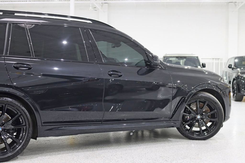Used 2023 BMW X7 xDrive40i w/ Executive Package image 10