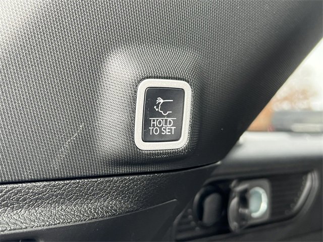 New 2025 Jeep Grand Cherokee Limited w/ Trailer Tow Package image 36