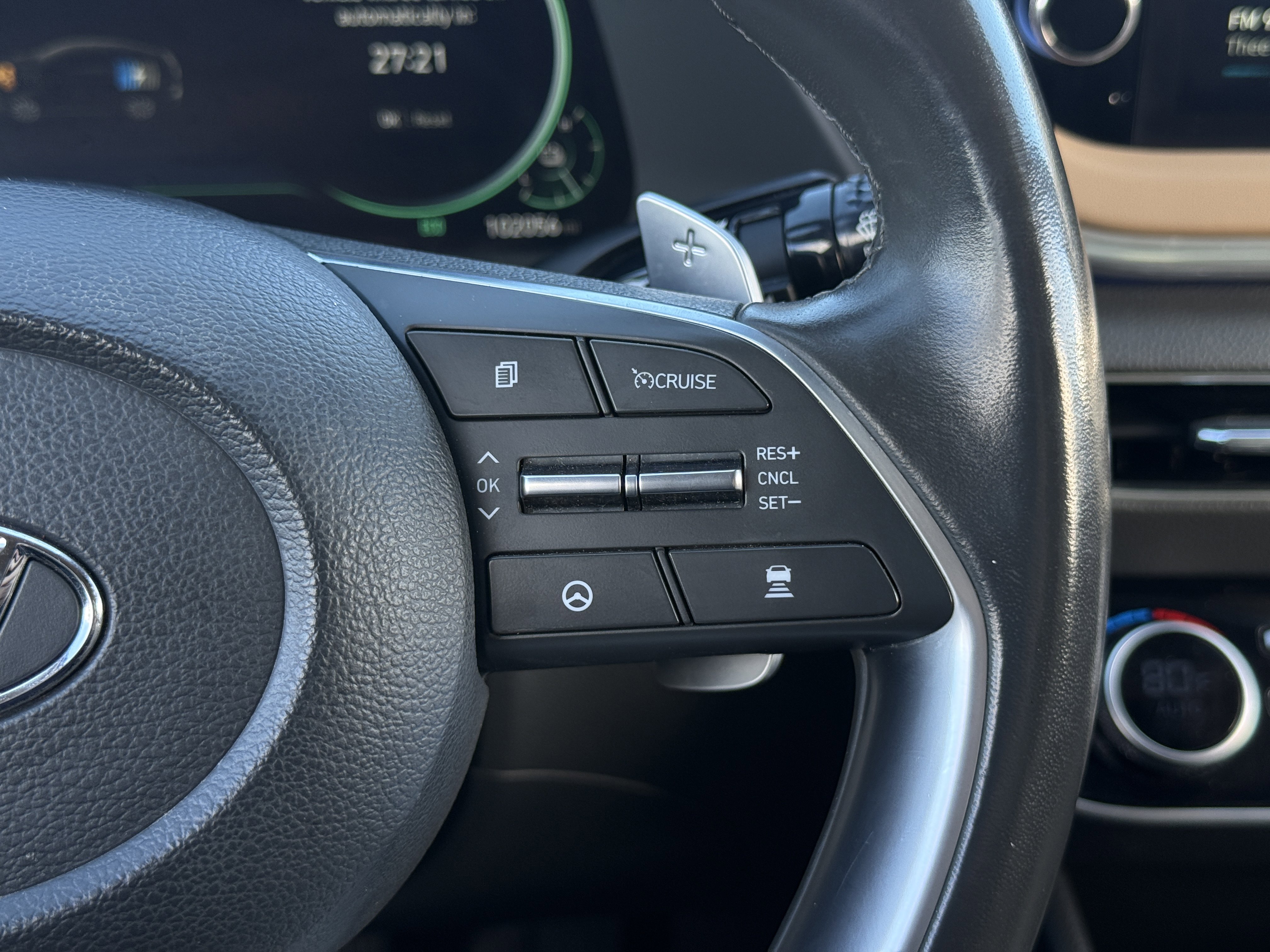 Used 2022 Hyundai Sonata Limited image 18