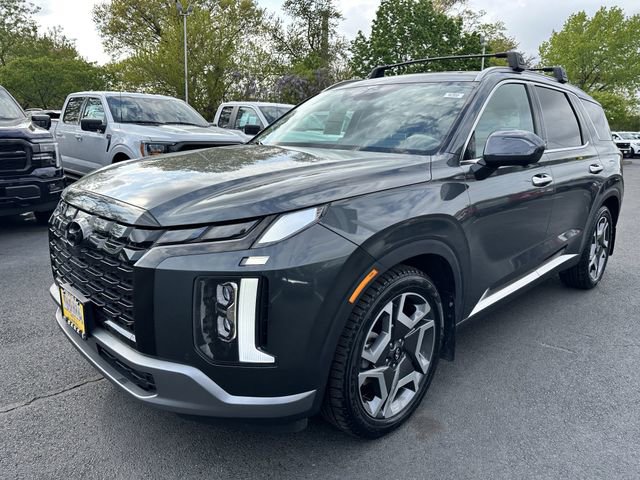 Used 2023 Hyundai Palisade Limited AWD/4WD image 9