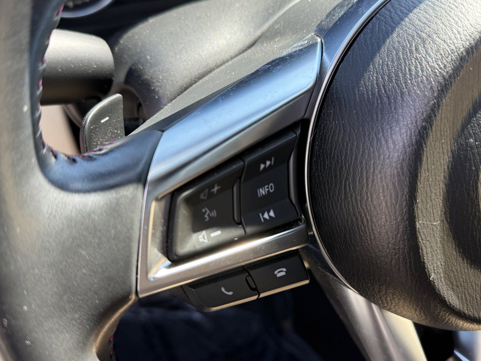 Used 2019 MAZDA MX-5 Miata RF Grand Touring RWD image 17