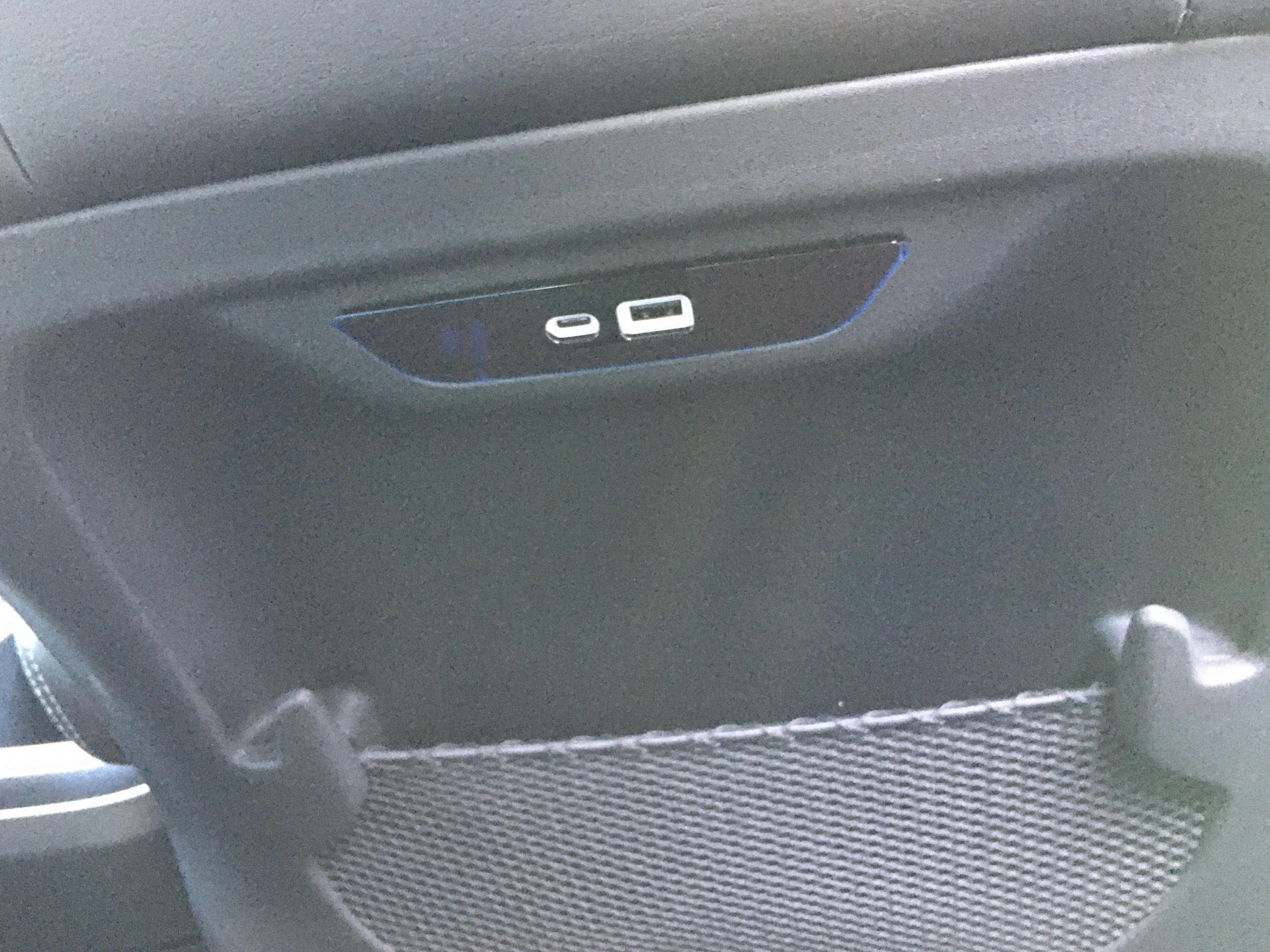 New 2026 Chrysler Pacifica Select w/ S Appearance Package image 26