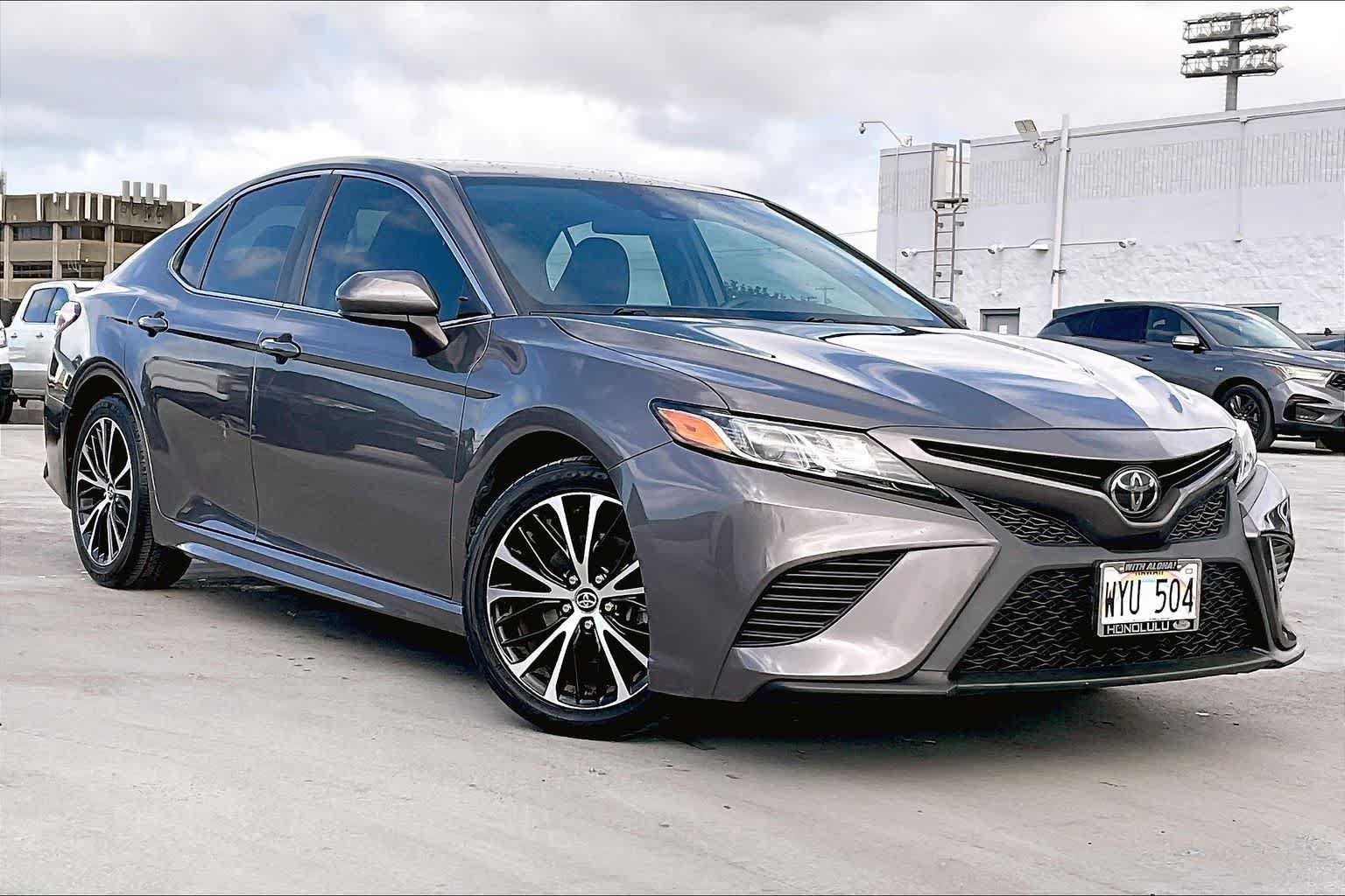 Used 2020 Toyota Camry SE FWD image 21