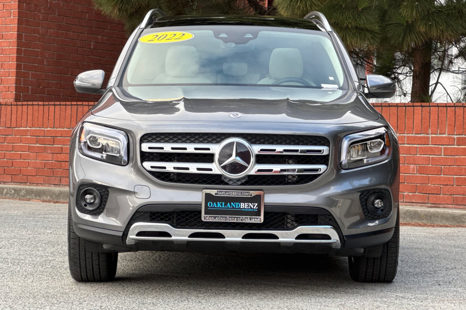 Used 2022 Mercedes-Benz GLB 250 4MATIC image 9