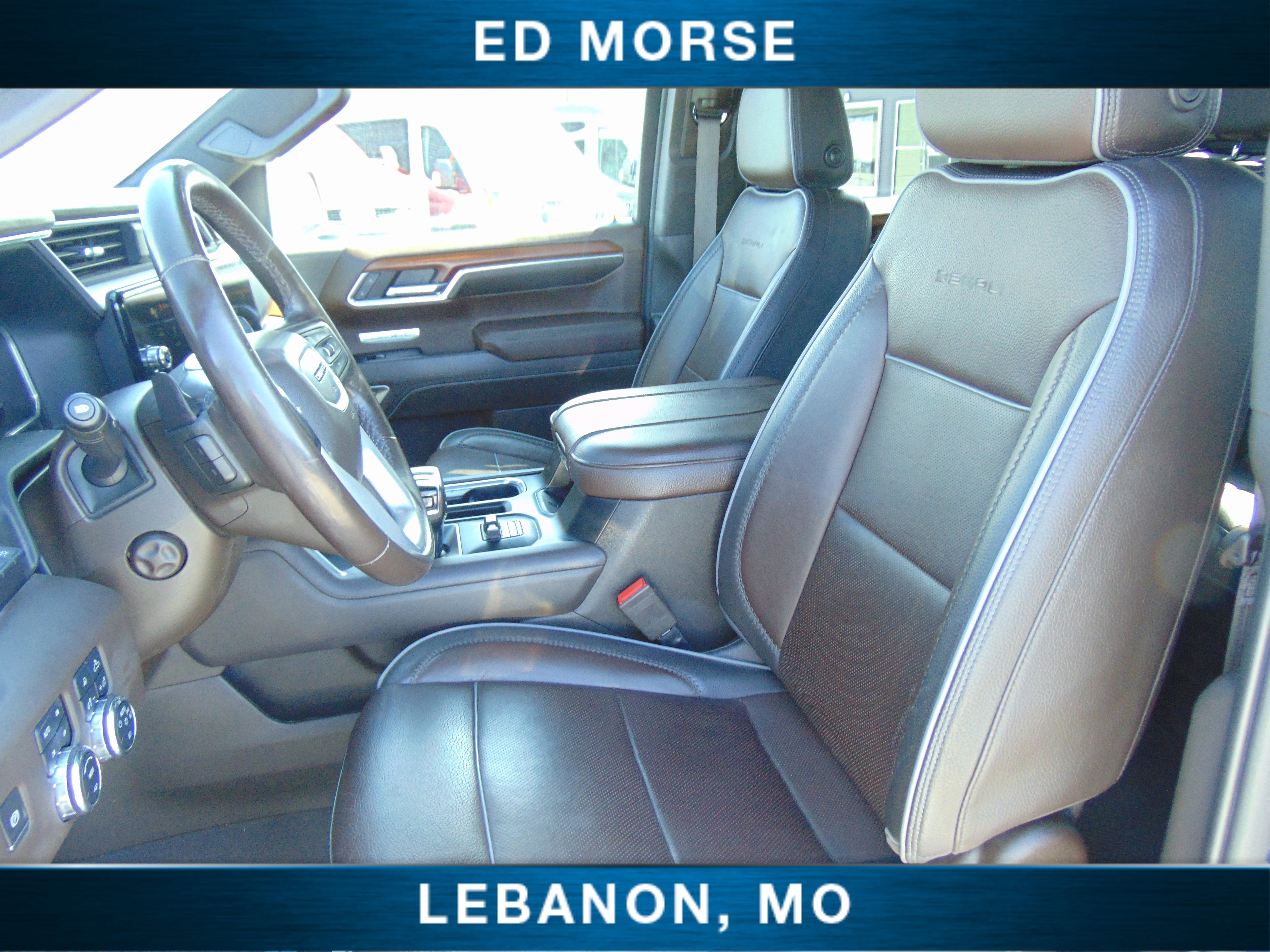 Used 2023 GMC Sierra 1500 Denali w/ Technology Package AWD/4WD image 11