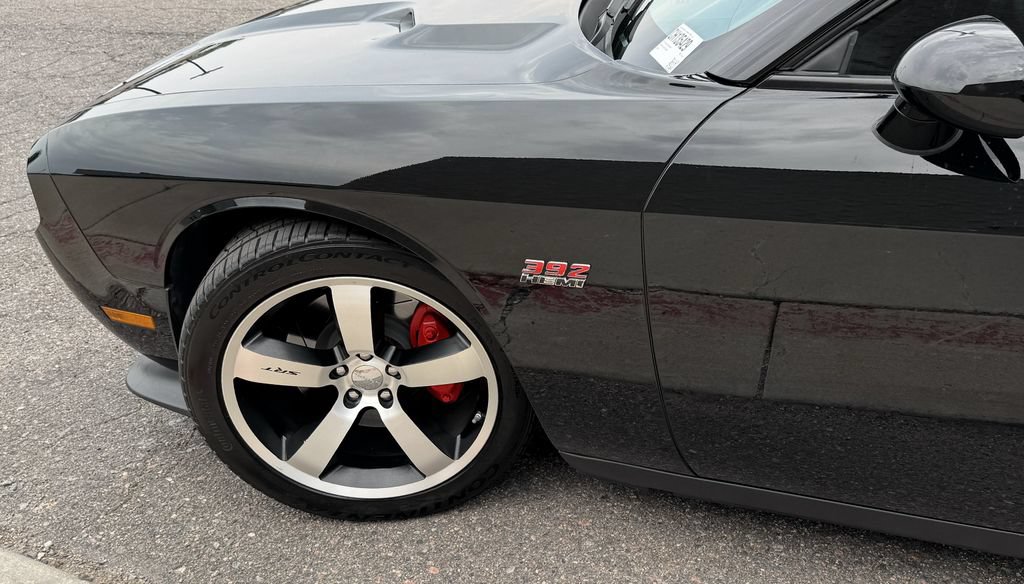 Used 2012 Dodge Challenger SRT8 RWD image 13