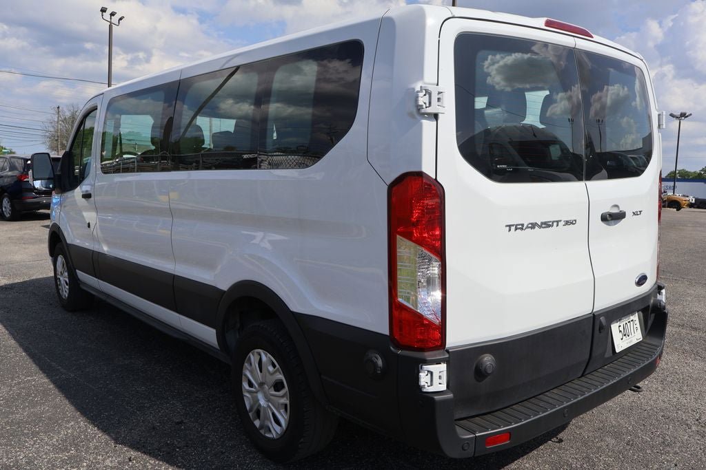 Used 2024 Ford Transit 350 XLT RWD image 4