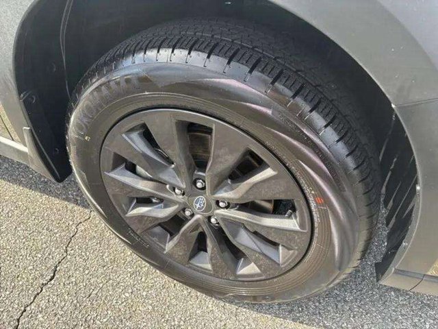Used 2025 Subaru Outback Onyx Edition image 24
