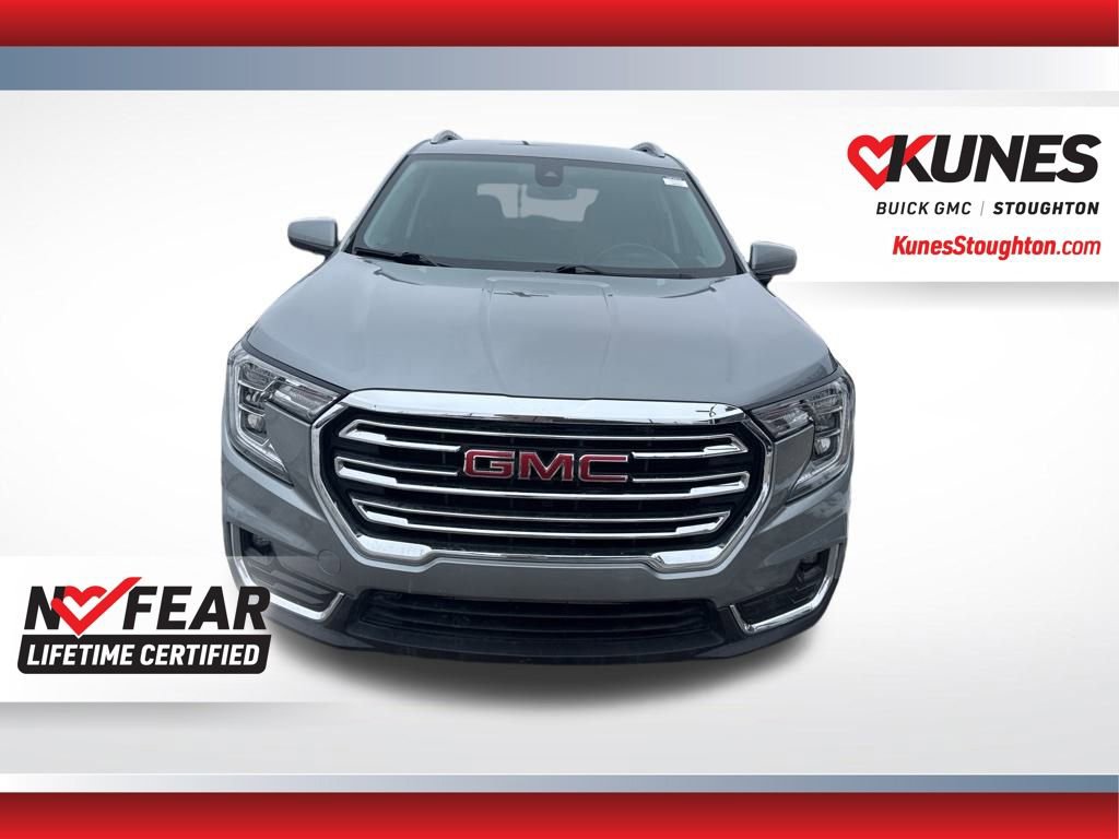 Used 2024 GMC Terrain SLT image 5