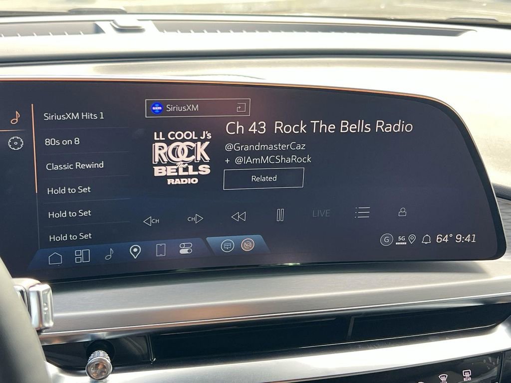 New 2025 Cadillac Lyriq Luxury image 17