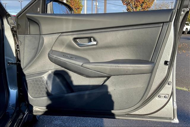 Used 2025 Nissan Sentra SV w/ All-Weather Package image 24