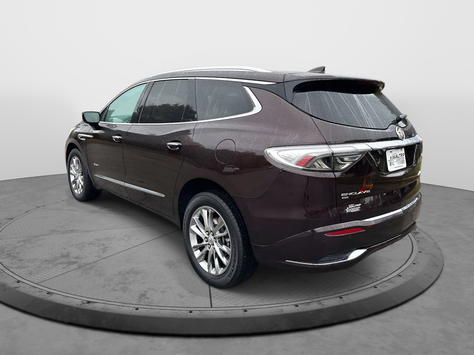 Certified 2023 Buick Enclave Avenir w/ Avenir Technology Package image 6