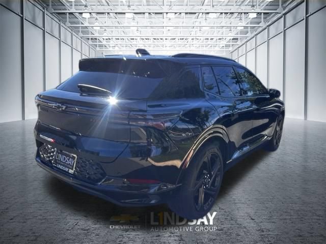 Used 2024 Chevrolet Equinox EV RS FWD image 4