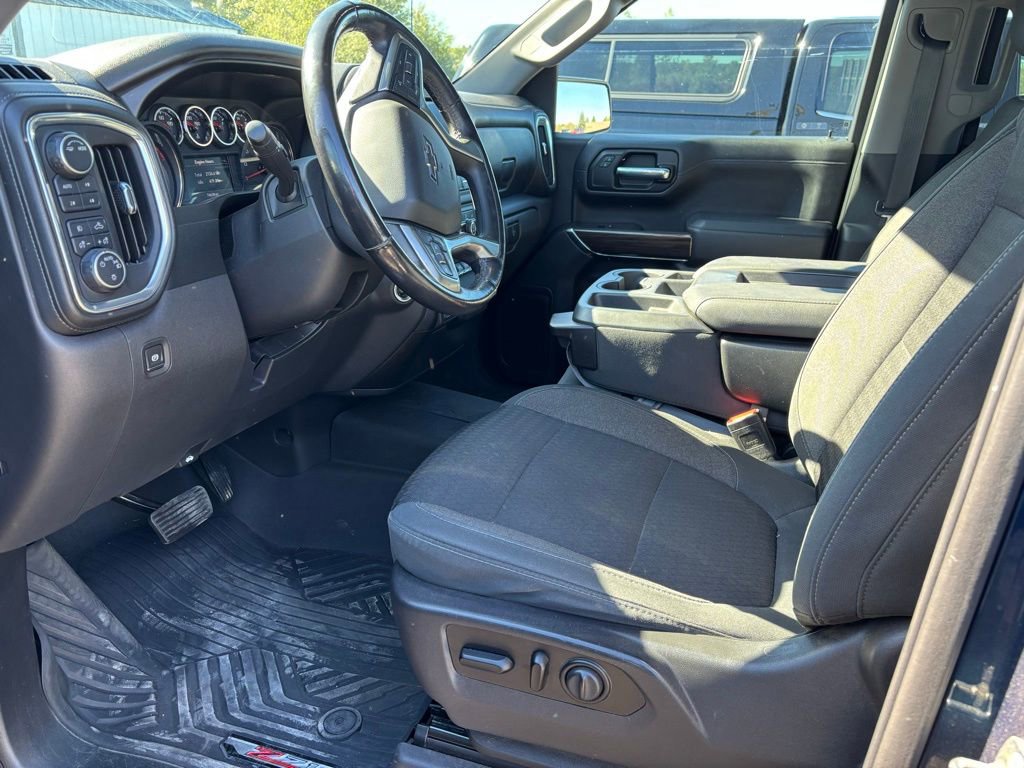 Used 2020 Chevrolet Silverado 1500 RST image 9