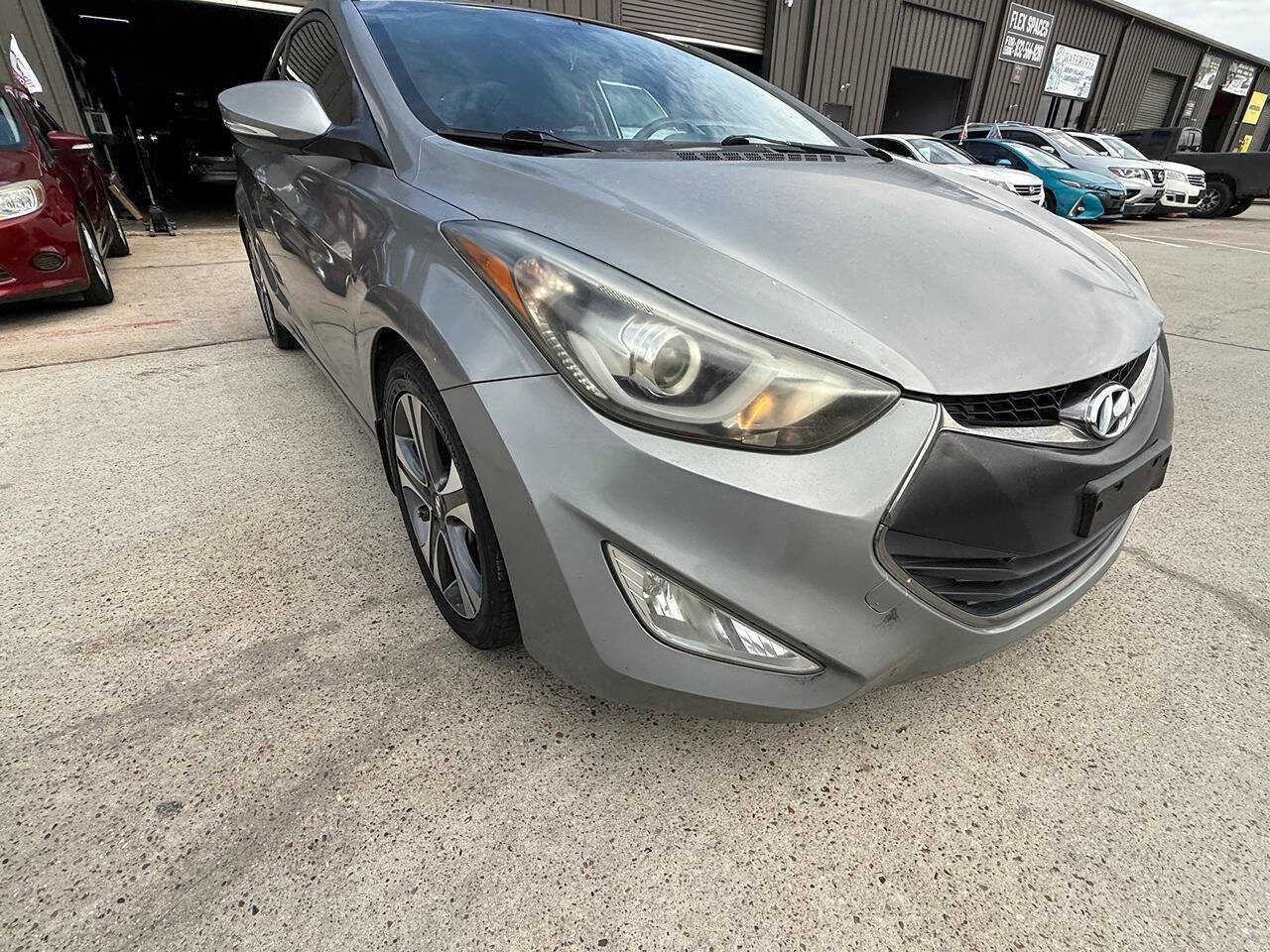Used 2014 Hyundai Elantra w/ Option Group 2 image 4
