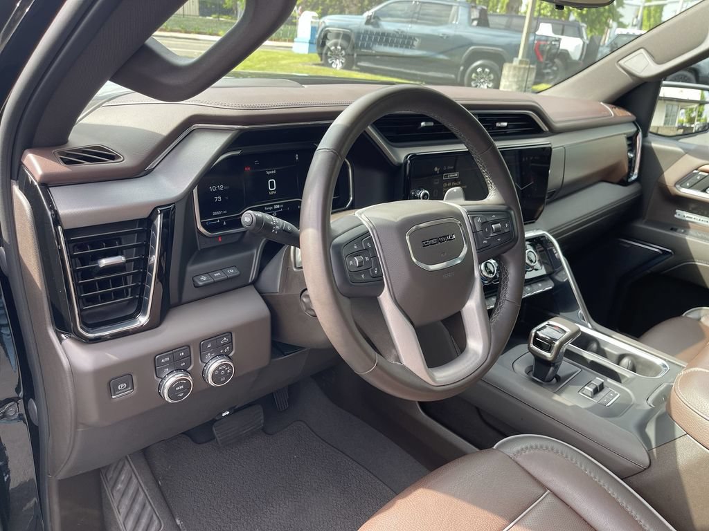 Certified 2023 GMC Sierra 1500 Denali w/ Denali Reserve Package AWD/4WD image 10