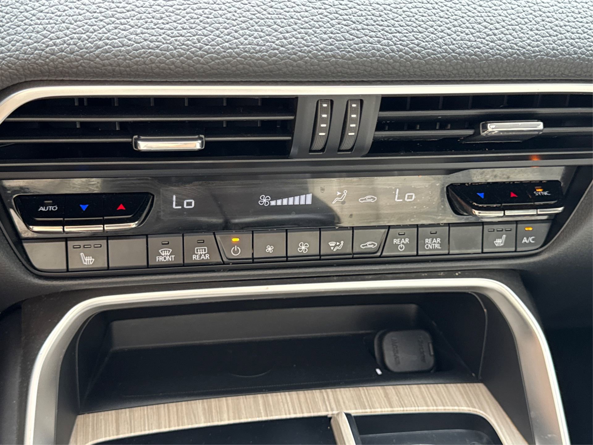 Used 2024 MAZDA CX-90 3.3 Turbo w/ Preferred Plus image 30