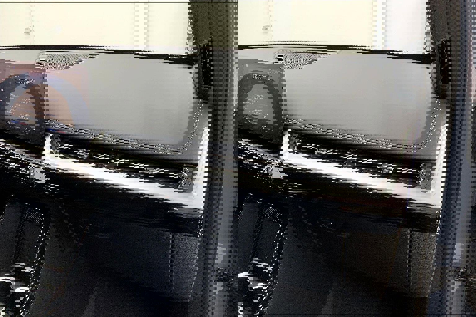 Used 2023 BMW X1 xDrive28i w/ Convenience Package image 27