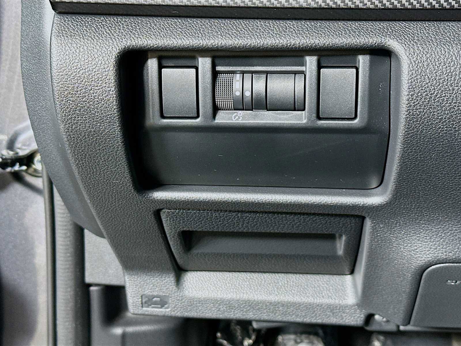 Certified 2025 Subaru Crosstrek 2.0i Premium w/ Crosstrek Mirror Package image 10