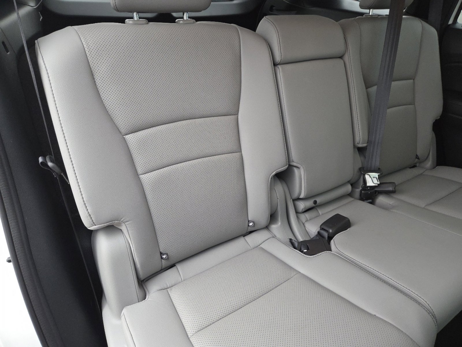 Used 2023 Honda Passport EX-L image 21