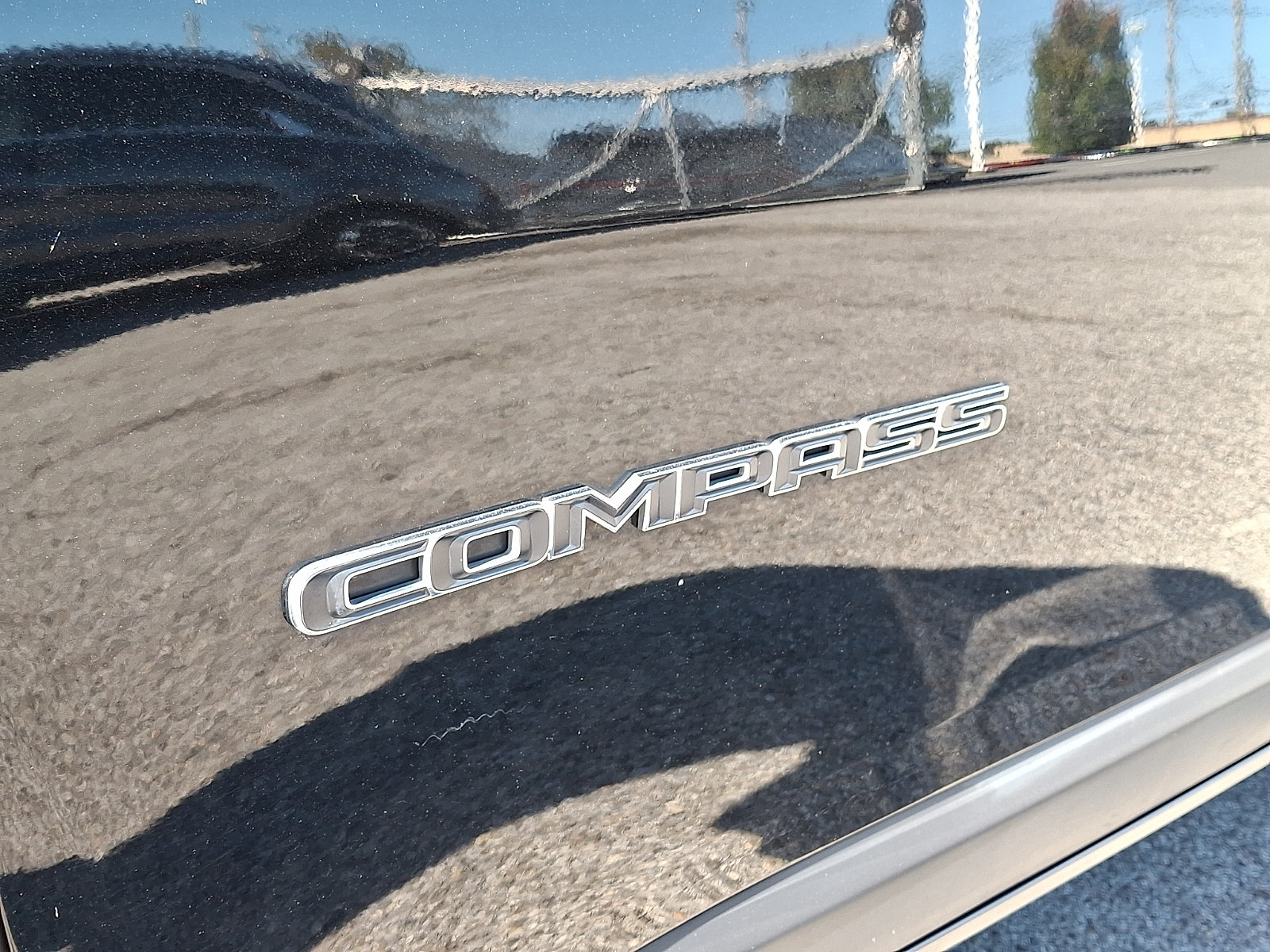 Used 2018 Jeep Compass Latitude w/ Popular Equipment Group AWD/4WD image 29