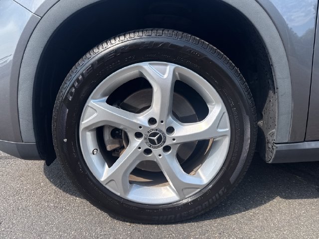 Used 2020 Mercedes-Benz GLA 250 4MATIC image 27