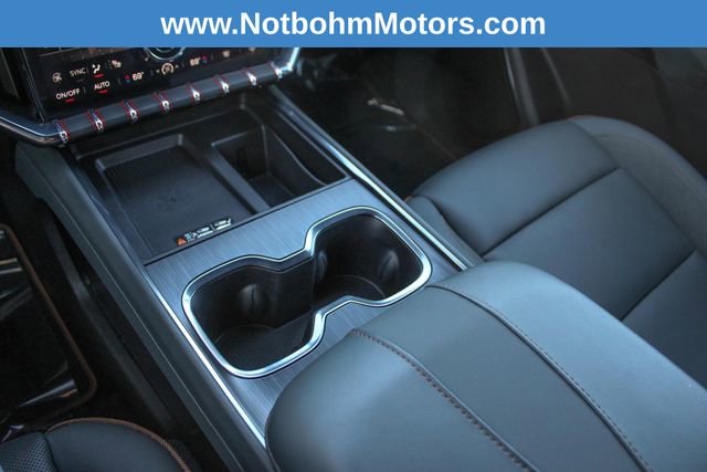 Used 2024 GMC Acadia AT4 image 25