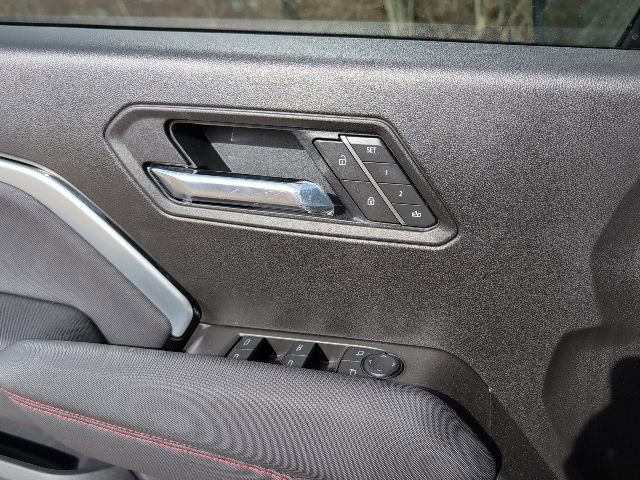 New 2026 Chevrolet Colorado Z71 w/ Technology Package AWD/4WD image 15